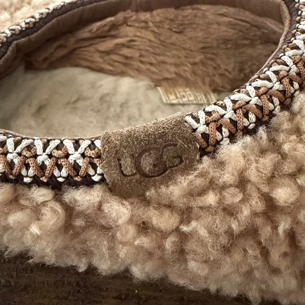 UGG Girls size‎ 4 Tasman Curly Sand Tan Faux Fur Slippers Clogs Shoes